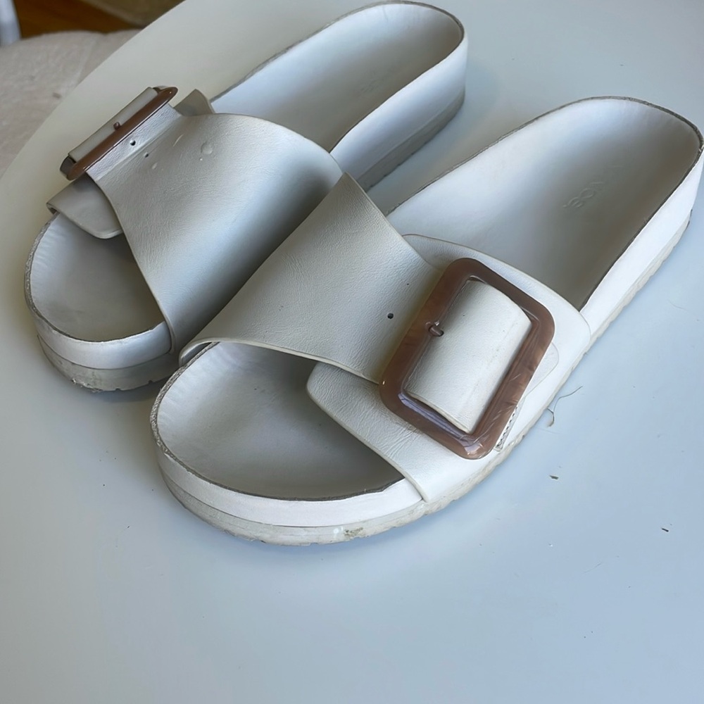 Vince slides